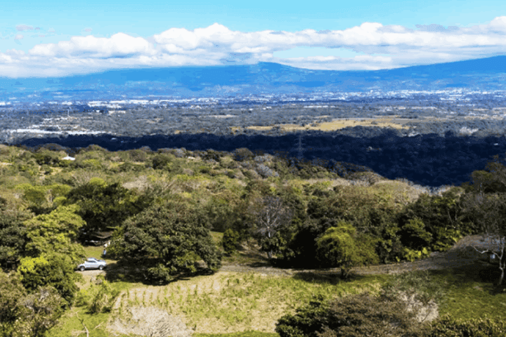 Ciudad Colón – A Natural Paradise with High Property Value Just Minutes from San José